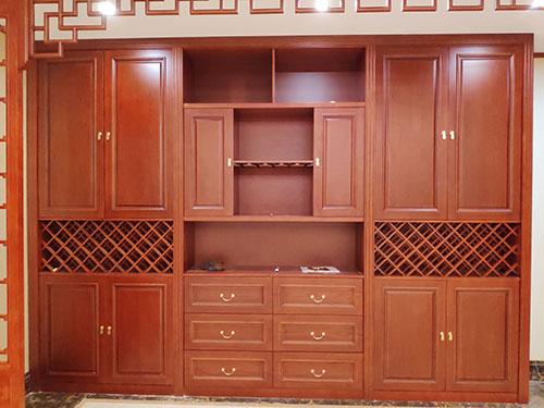 高埗镇中式家居装修之中式酒柜装修效果图